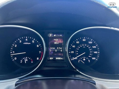 Used 2017 Hyundai Santa Fe Sport image 9