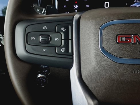 New 2026 GMC Sierra 1500 SLT image 11