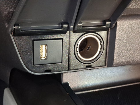 Used 2023 Toyota Camry LE image 23