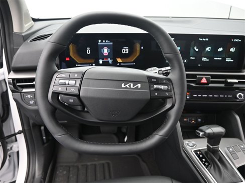 New 2026 Kia Sportage EX image 30