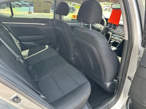 Used 2020 Hyundai Elantra SEL w/ Convenience Package (C2) image 17