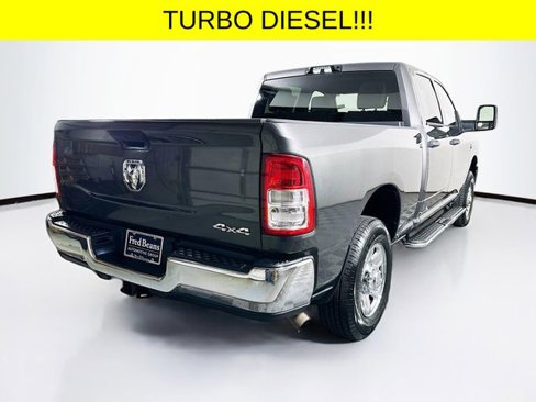 Used 2023 RAM 2500 Tradesman w/ Chrome Appearance Group image 7