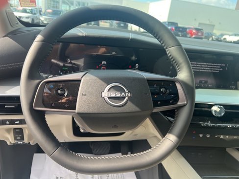 New 2025 Nissan Murano SL image 11