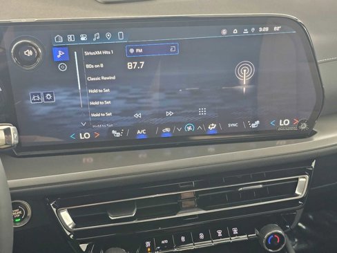 New 2026 Chevrolet Traverse LT w/ Enhanced Driving Package image 29