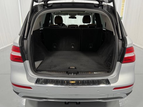 Used 2015 Mercedes-Benz ML 350 4MATIC image 28