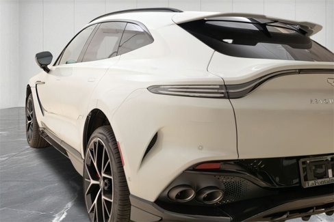 New 2025 Aston Martin DBX 707 image 11