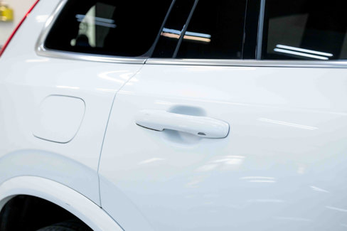 Used 2023 Volvo XC90 T8 Ultimate w/ Lounge Package image 30