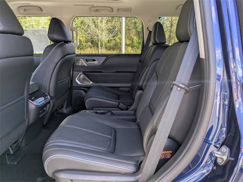 New 2025 INFINITI QX80 Sensory image 16