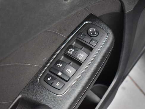 Used 2023 Dodge Charger R/T w/ Blacktop Package image 10