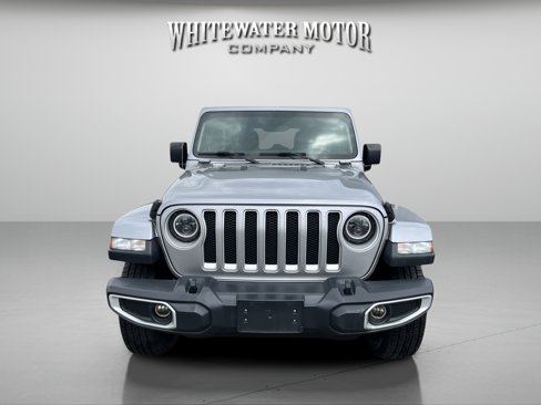 Used 2019 Jeep Wrangler Unlimited Sahara w/ Safety Group image 8