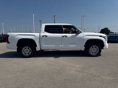 New 2026 Toyota Tundra SR5 image 6