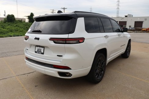 New 2025 Jeep Grand Cherokee L Summit image 7