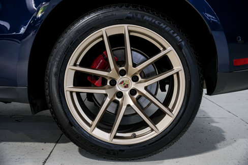 Used 2023 Porsche Macan S image 56