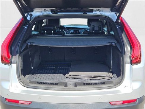 Used 2020 Cadillac XT4 Premium Luxury image 6