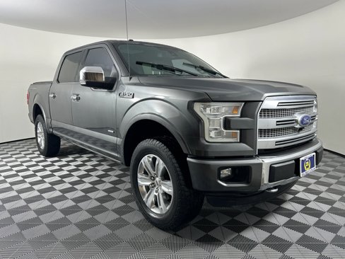Used 2015 Ford F150 Platinum w/ Equipment Group 701A Luxury image 7