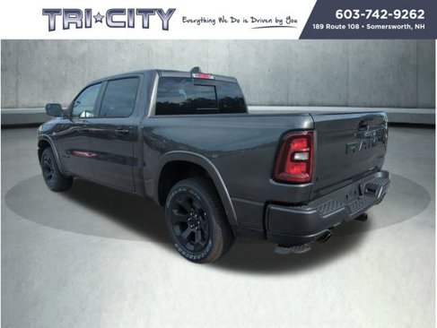 New 2026 RAM 1500 4x4 Crew Cab image 3