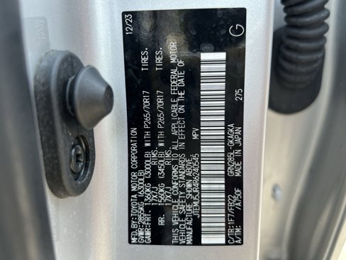 Used 2024 Toyota 4Runner SR5 image 27