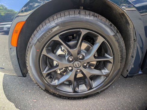 New 2025 Chrysler Pacifica Limited image 26