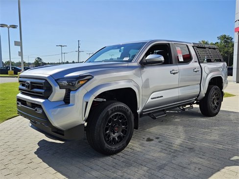 New 2025 Toyota Tacoma SR5 image 3