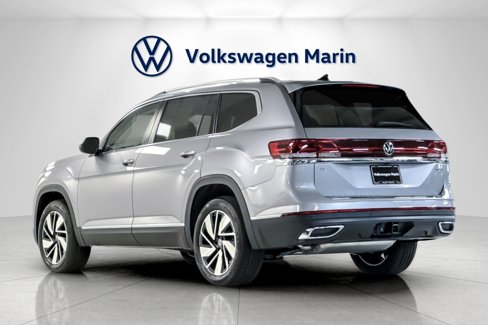 New 2026 Volkswagen Atlas SEL image 3