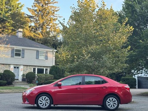 Used 2015 Toyota Corolla L image 2