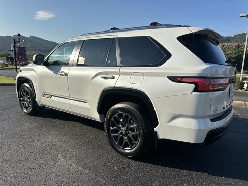New 2025 Toyota Sequoia Platinum image 4