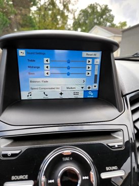 Used 2016 Ford Fiesta Titanium image 19
