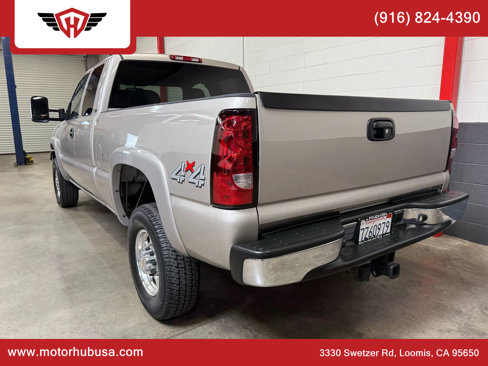 Used 2004 Chevrolet Silverado 2500 LT w/ Heavy-Duty Power Package image 5