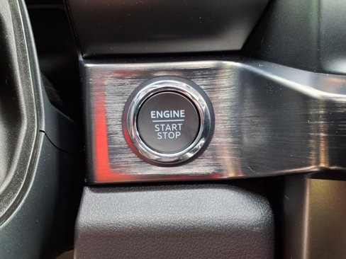 New 2025 Ford F350 Lariat w/ Lariat Ultimate Package image 25