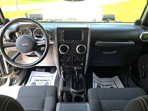 Used 2010 Jeep Wrangler Sport image 17