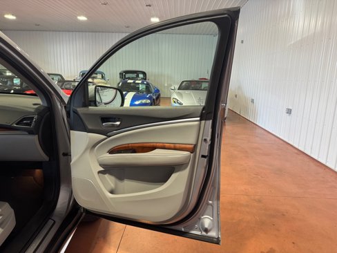 Used 2017 Acura MDX FWD w/ Advance Package image 22