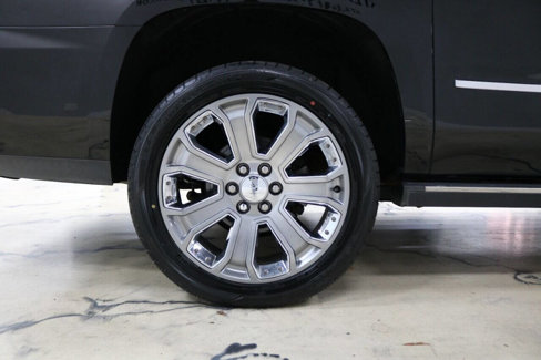 Used 2015 GMC Yukon XL Denali w/ Touring Package image 17