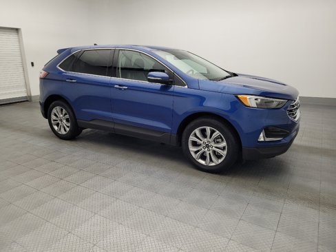 Used 2024 Ford Edge Titanium image 11