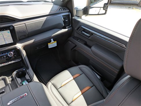 New 2026 GMC Sierra 2500 AT4 w/ AT4 Premium Plus Package image 18