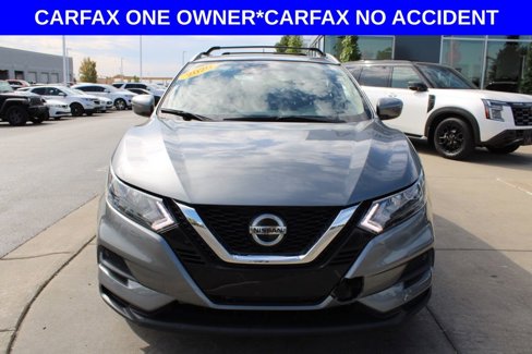 Used 2020 Nissan Rogue Sport SV image 2