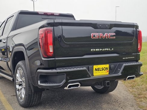 New 2026 GMC Sierra 1500 Denali w/ Denali Reserve Package image 3
