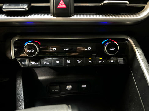 Used 2022 Kia K5 LXS image 53