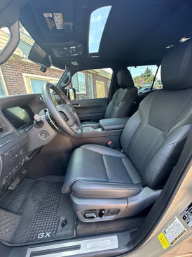 Used 2025 Lexus GX 550 image 31