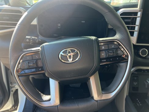 Used 2024 Toyota Tundra Limited image 18