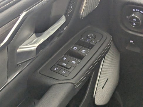 New 2026 RAM 1500 Laramie w/ Night Edition image 17