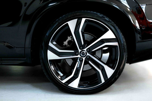 Used 2021 Volvo XC90 T8 R-Design w/ Advanced Package image 36