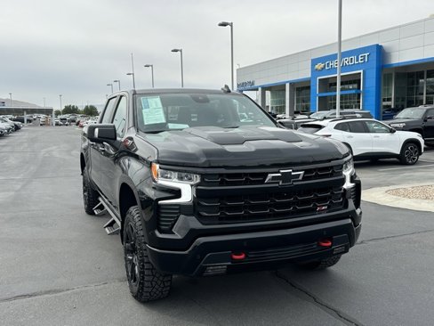 Certified 2025 Chevrolet Silverado 1500 LT Trail Boss w/ Convenience Package II image 2
