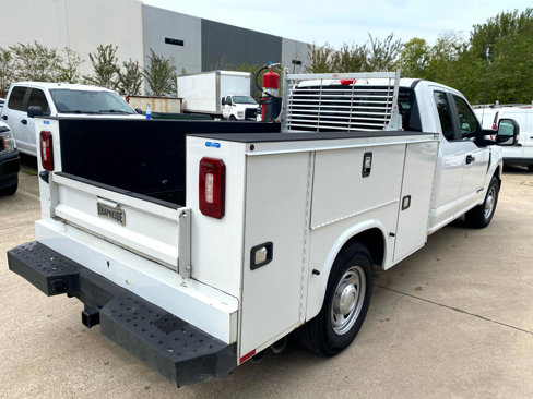 Used 2022 Ford F250 XL w/ Power Equipment Group image 5
