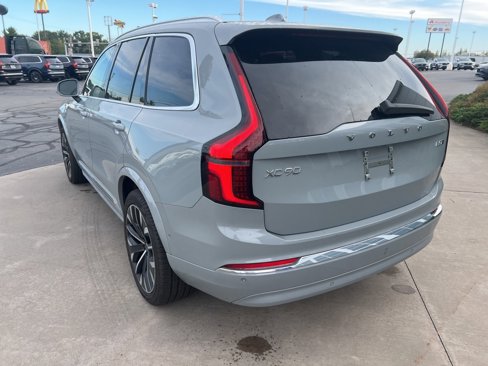 Used 2025 Volvo XC90 B5 Plus image 3