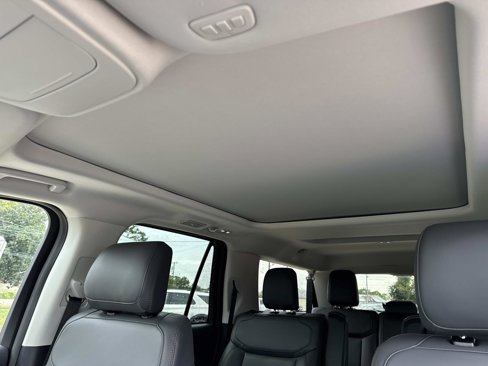 New 2025 Ford Expedition Max Active image 9