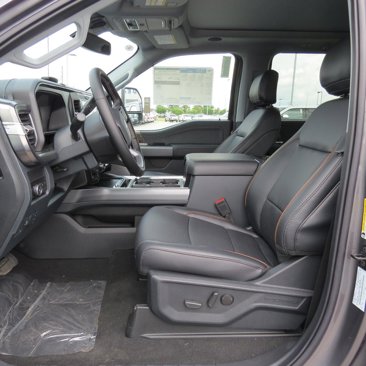 New 2025 Ford F350 Lariat w/ Lariat Ultimate Package image 13