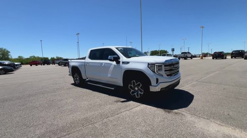 Used 2023 GMC Sierra 1500 SLT w/ X31 Off-Road Package image 2
