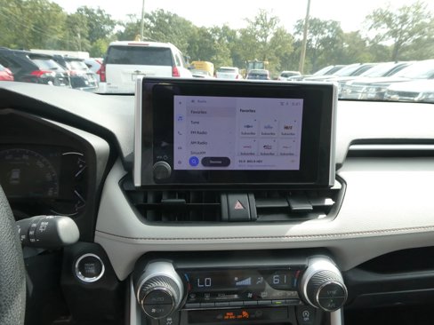 Used 2023 Toyota RAV4 XLE image 22