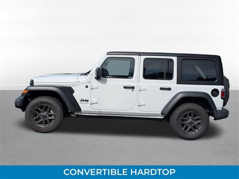 Used 2024 Jeep Wrangler Sport S image 7
