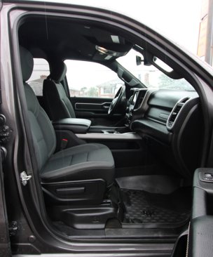 Used 2021 RAM 1500 Big Horn image 10